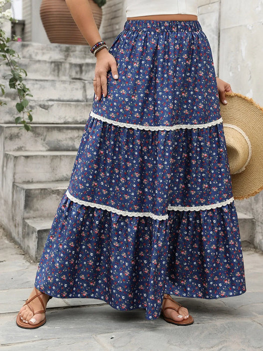 Plus Size Floral Tiered Maxi Skirt with Lace Detail and Elastic Waistband