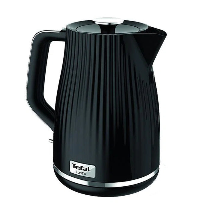 Fast-boil cordless electric kettle with fluted gloss finish and precise pour spout