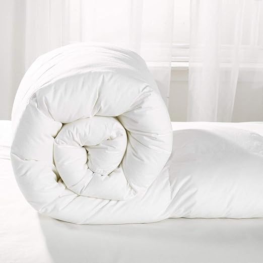 All-Season Duvet – Ultra-Warm & Hypoallergenic - Samanta Factory
