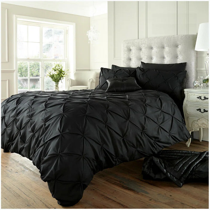 Classic striped duvet cover set with matching pillowcases on a neatly made bed