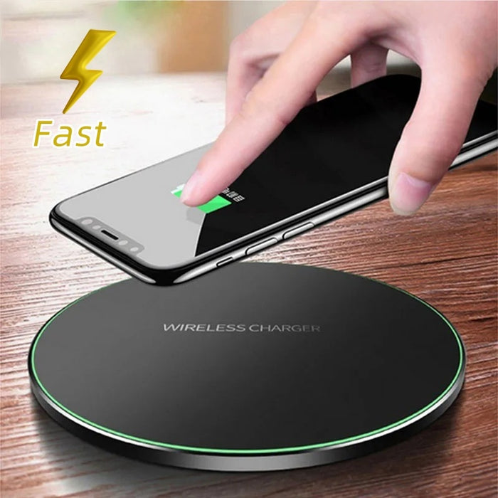 15W Qi Wireless Charger for iPhone and Samsung with Anti-Slip Surface