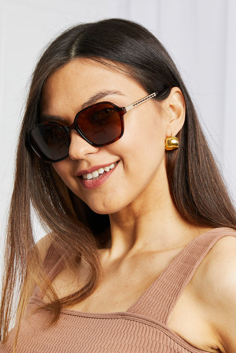 Square Polarized Sunglasses with UV400 Protection and Acetate Frame