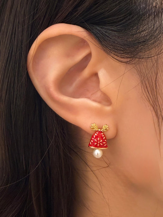 Christmas reindeer pearl bell earrings-1