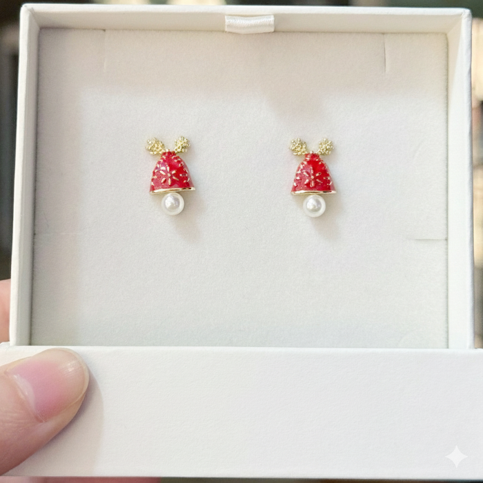 Christmas Reindeer Earrings – Pearl & Bell Accent