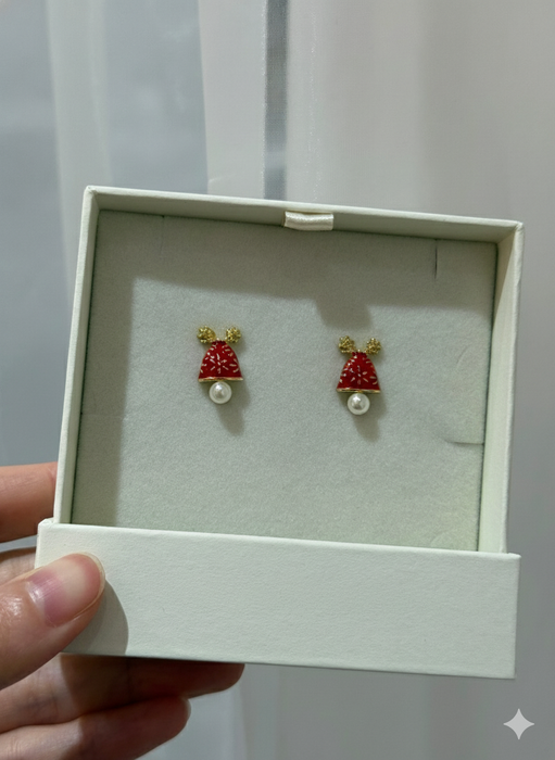Christmas Reindeer Earrings – Pearl & Bell Accent