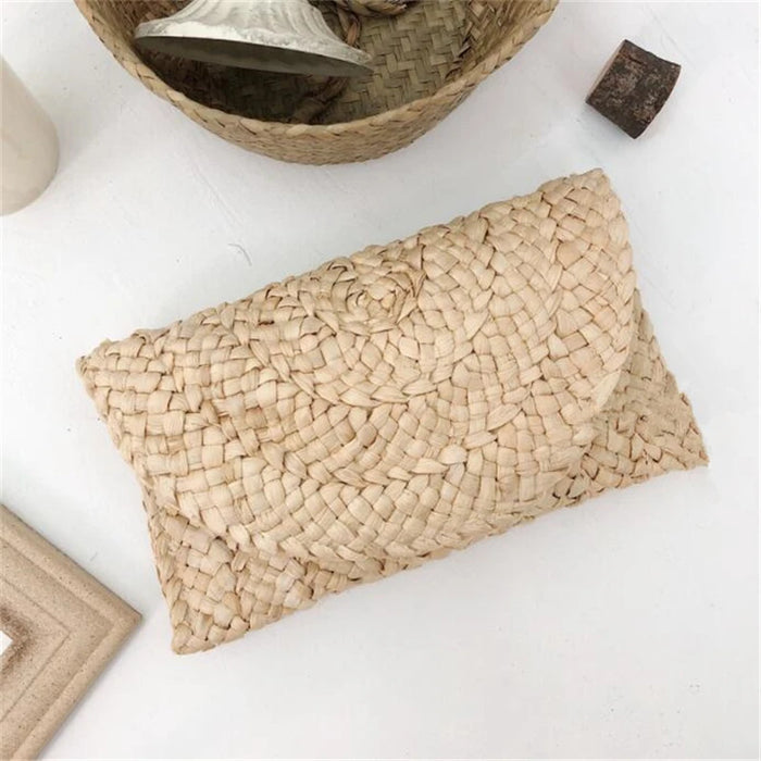 Boho Straw Flap Bag for Women – Hard Shell Woven Handbag for Summer Outings