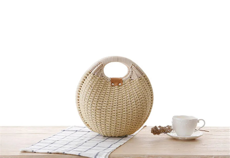 Women's Natural Rattan Handwoven Round Shell Handbag Top-handle Bag Summer Fashion Bohemia Female Casual Tote Clutch Beach Bag SF