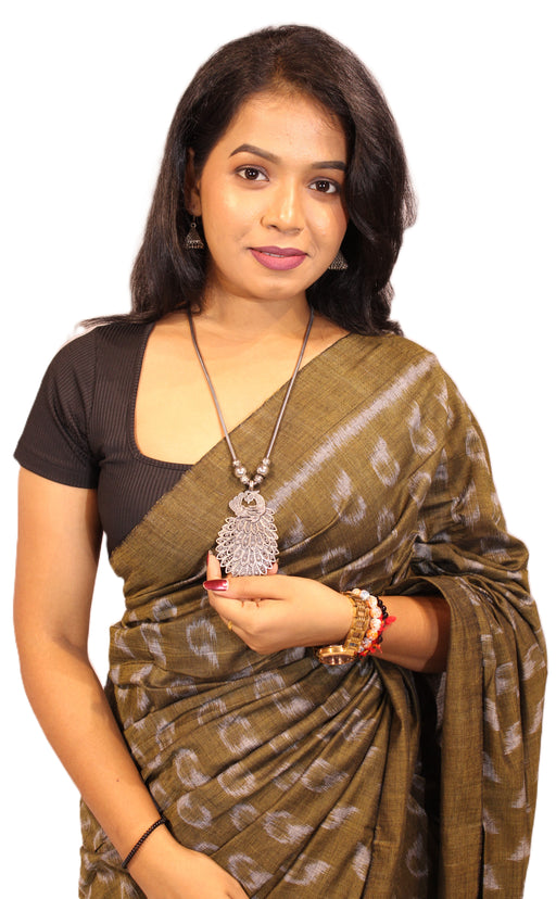 Khandua Cotton Saree – Traditional Ikat Weave with Cultural Motifs - Samanta Factory