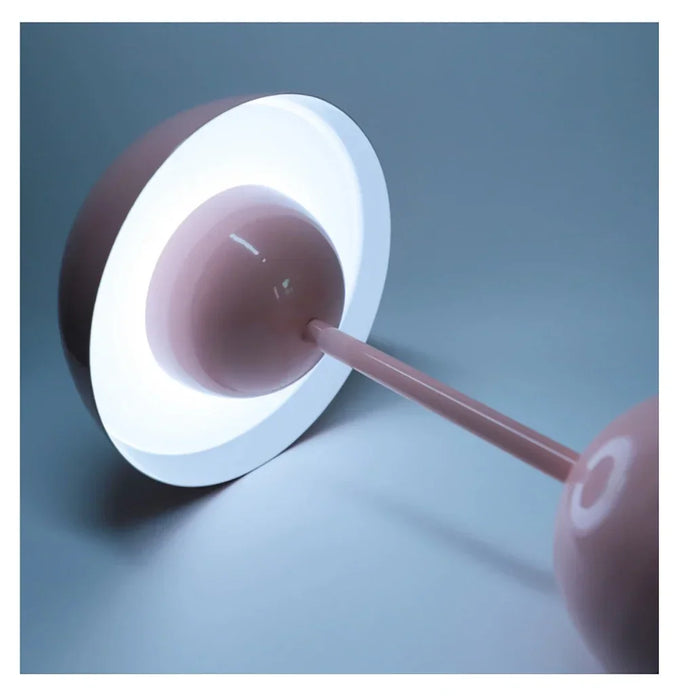 Flower Bud Desk Lamp – Touch-Controlled LED Light with Dimmable Brightness