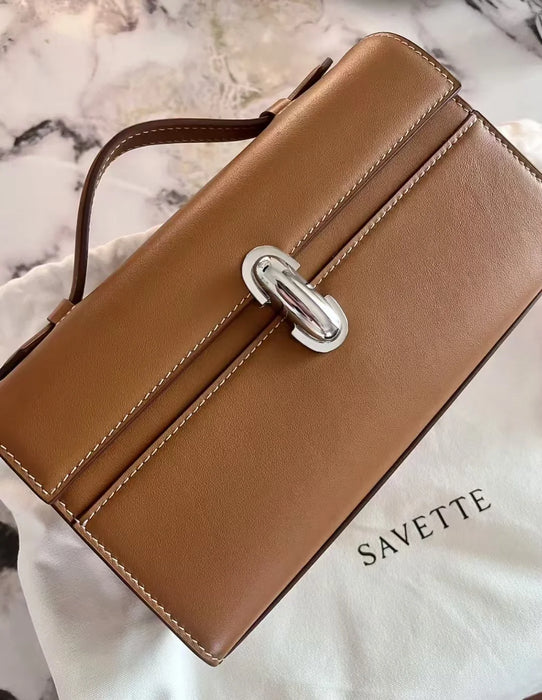 Women’s Leather Baguette Handbag – Minimalist Day Clutch