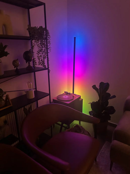 Modern RGBIC Smart Floor Lamp with 16M Colors, Music Sync & Remote App Control - Samanta Factory