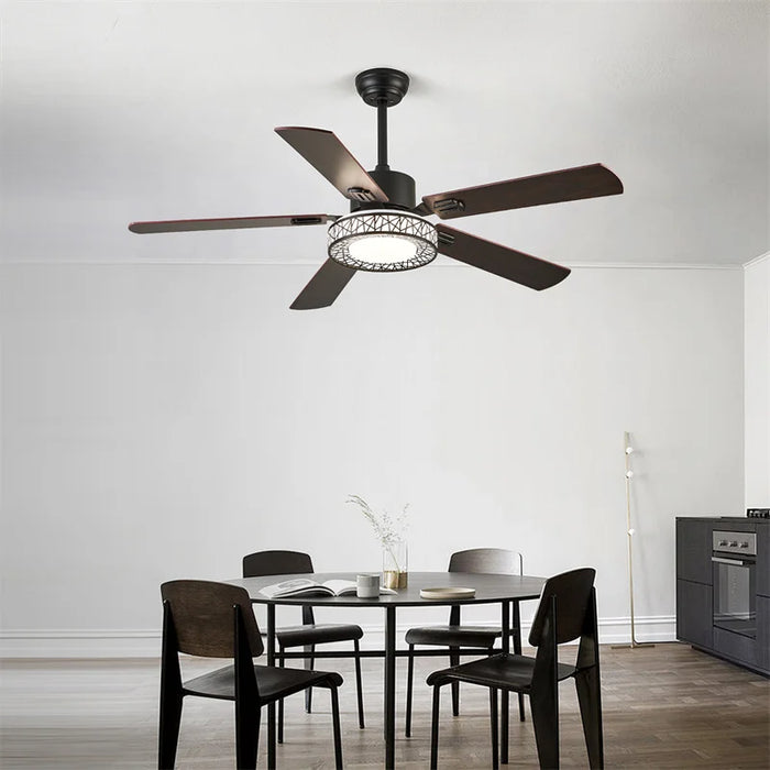 Smart Ceiling Fan with Light – Remote-Controlled Retractable Blades & Dimmable LED - Samanta Factory