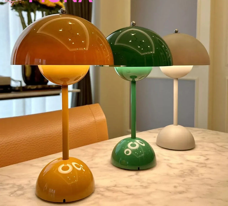 Modern Flower Bud Table Lamp with Touch Control and Type-C Charging – Ivory Color, Dimmable LED Light for Bedroom or Desk