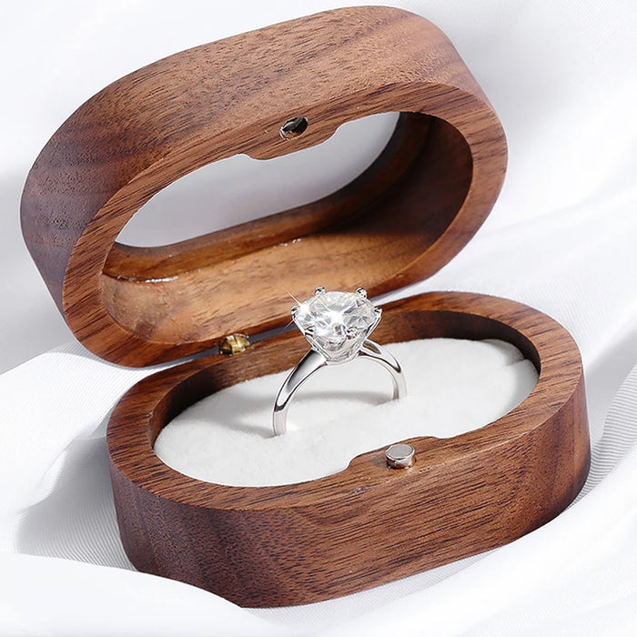 Moissanite Engagement Ring – VVS1 Round Brilliant 925 Silver