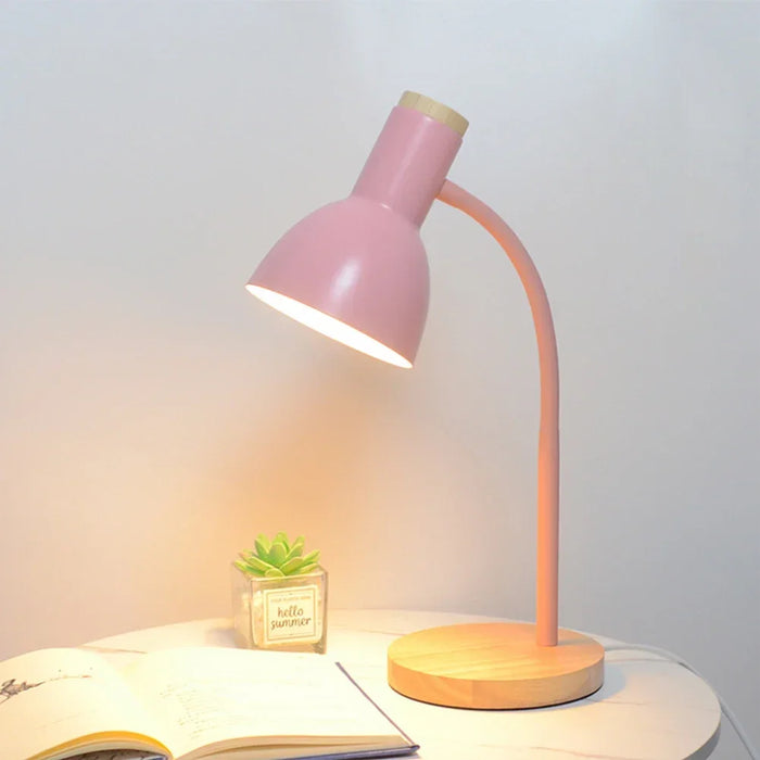 Wooden Desk Lamp – Elegant Design with E27 Socket for Soft, Eye-Friendly Lighting - Samanta Factory