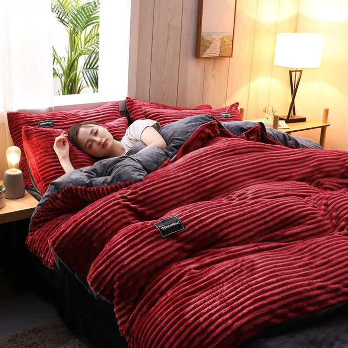 3-Piece Winter Velvet Duvet Cover Set – Soft Warm Fleece with Pillowcases, Twin to King Size" - Samanta Factory
