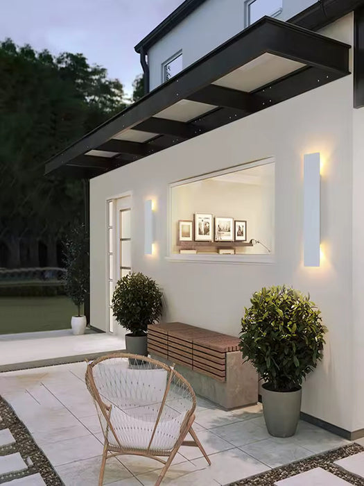 Outdoor Wall Lamp – Waterproof LED Lighting for Exterior Walls SF