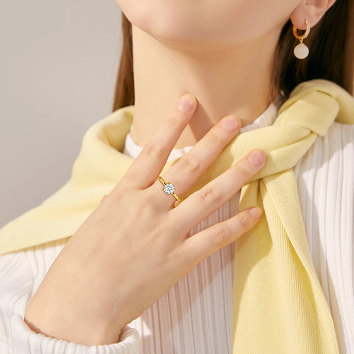 14K Gold Moissanite Ring – Certified Round-Cut Brilliance SF