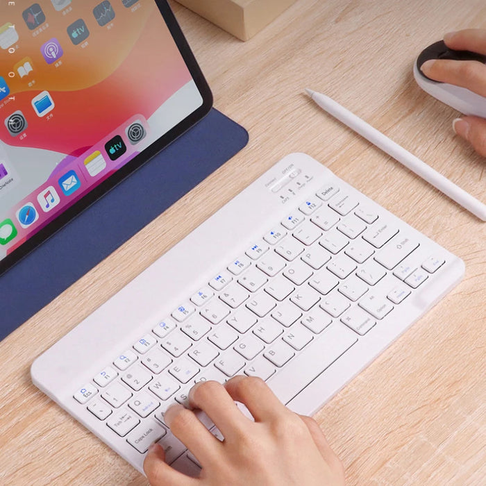 Magnetic wireless Bluetooth keyboard for iPad 2024 10.9 11 10.2 inch and universal 10 to 11.5 inch tablets slim rechargeable portable design attached to tablet on desk