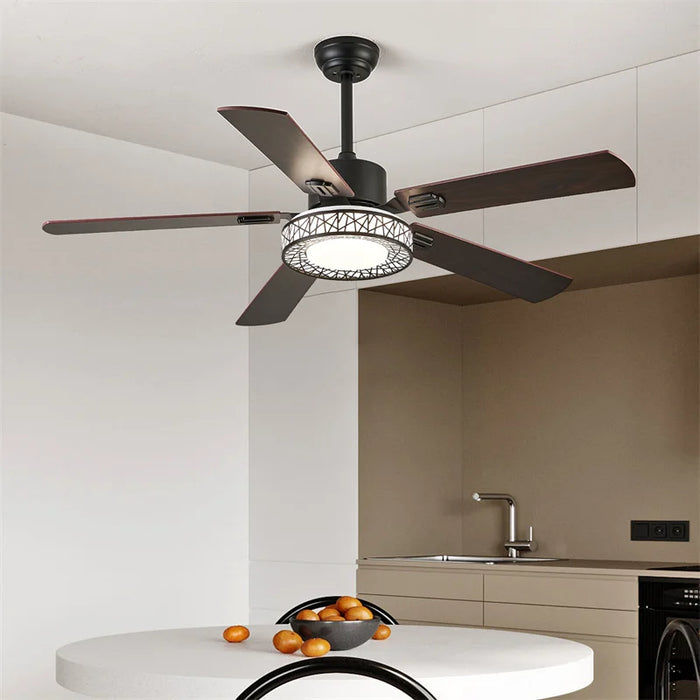 Smart Ceiling Fan with Light – Remote-Controlled Retractable Blades & Dimmable LED - Samanta Factory