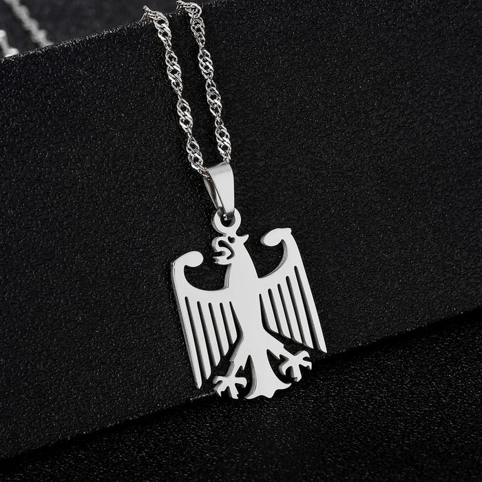 Eagle Pendant Necklace – Patriotic Unisex Chain SF