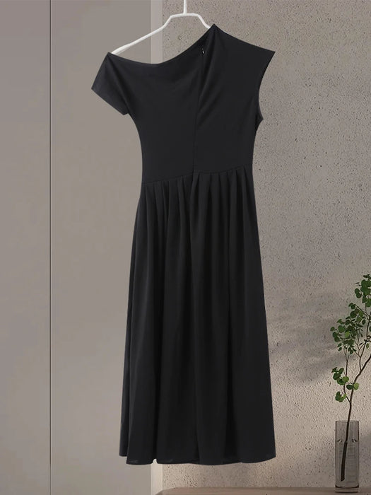 Maxi Dress – Pleated Patchwork Elegance - Samanta Factory
