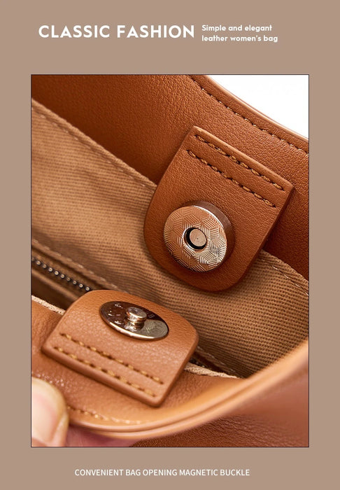 Half-Moon Shoulder Bag – Soft Versatile Leather Handbag for Women - Samanta Factory