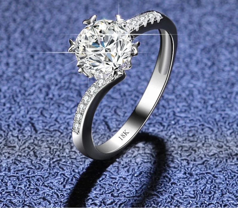 Moissanite Ring – Classic Prong-Set Design