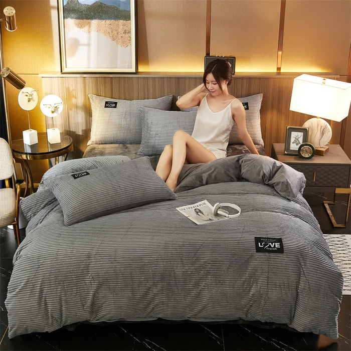 3-Piece Winter Velvet Duvet Cover Set – Soft Warm Fleece with Pillowcases, Twin to King Size" - Samanta Factory