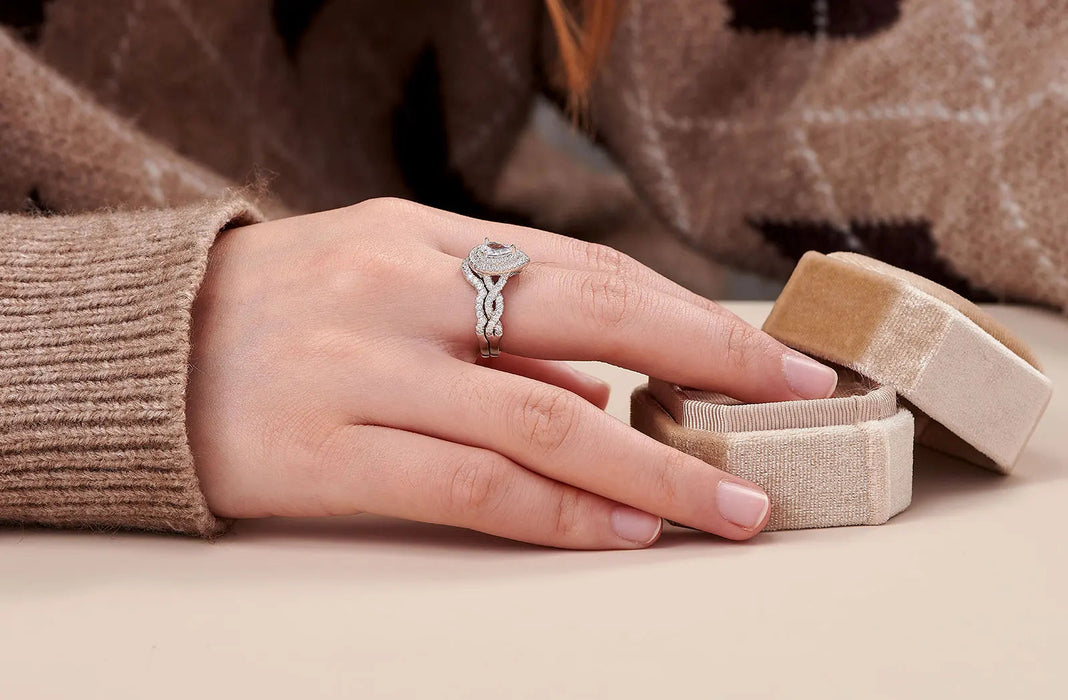 Sterling Silver Bridal Ring Set – Pear Cut Zircon Elegance SF