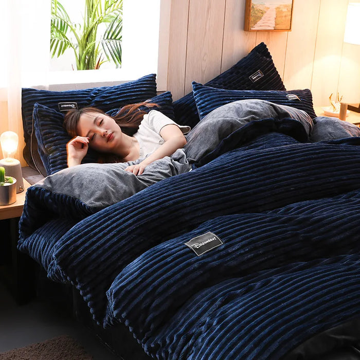 3-Piece Winter Velvet Duvet Cover Set – Soft Warm Fleece with Pillowcases, Twin to King Size" - Samanta Factory