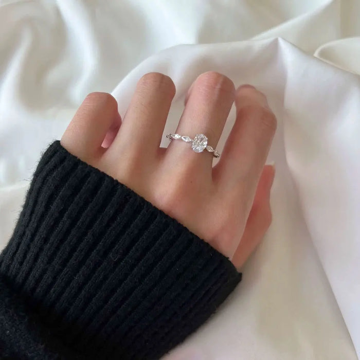 Moissanite Wedding Band – 2ct Oval Cut S925 Silver, Diamond-Tested