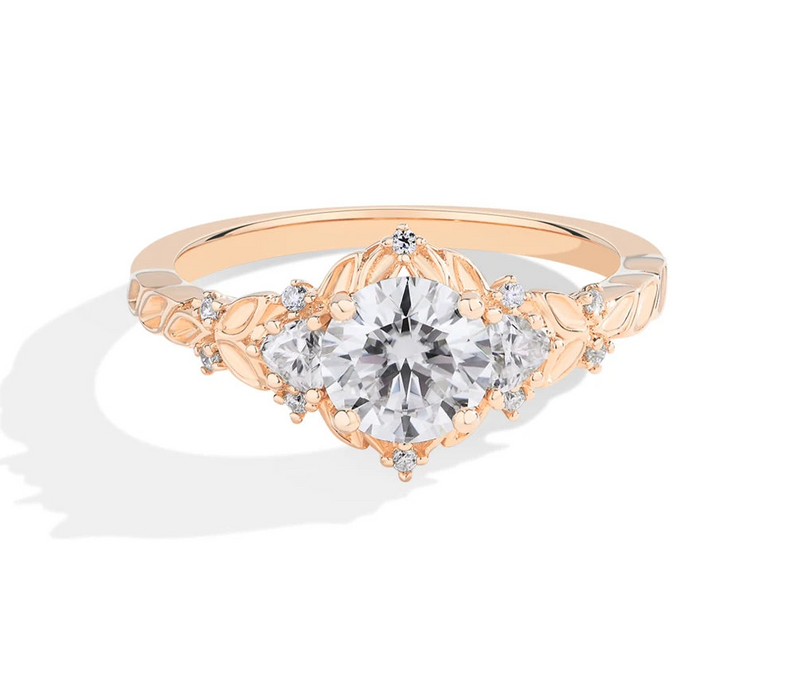 Moissanite Diamond Ring – 1CT D VVS1 Round Cut SF