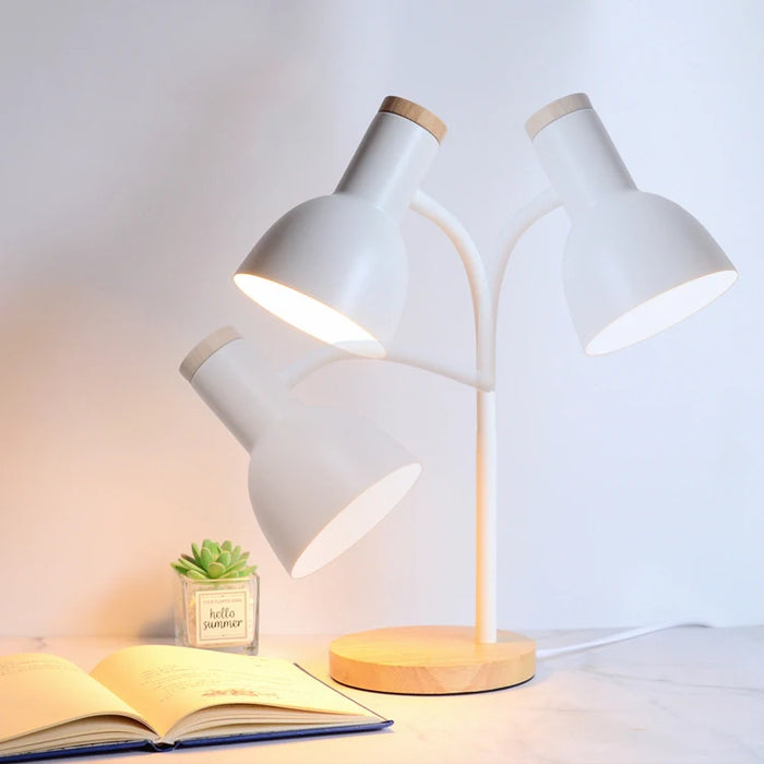 Wooden Desk Lamp – Elegant Design with E27 Socket for Soft, Eye-Friendly Lighting - Samanta Factory
