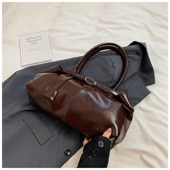 Stylish Vegan Leather Tote Bag with Tassel Detail and Spacious Interior - Samanta Factory