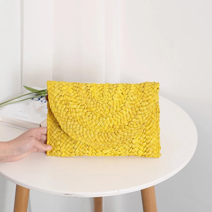 Boho Straw Flap Bag for Women – Hard Shell Woven Handbag for Summer Outings