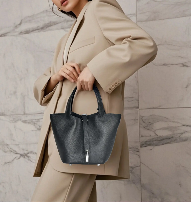 Cowhide Leather Bucket Bag – Soft Fashion for Four Seasons SF