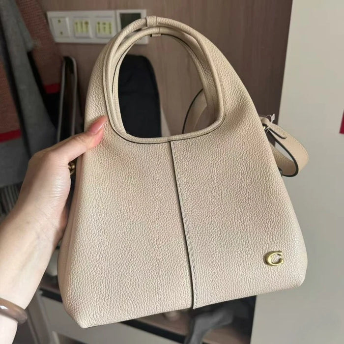 Women’s retro casual crossbody handbag with large capacity for everyday use