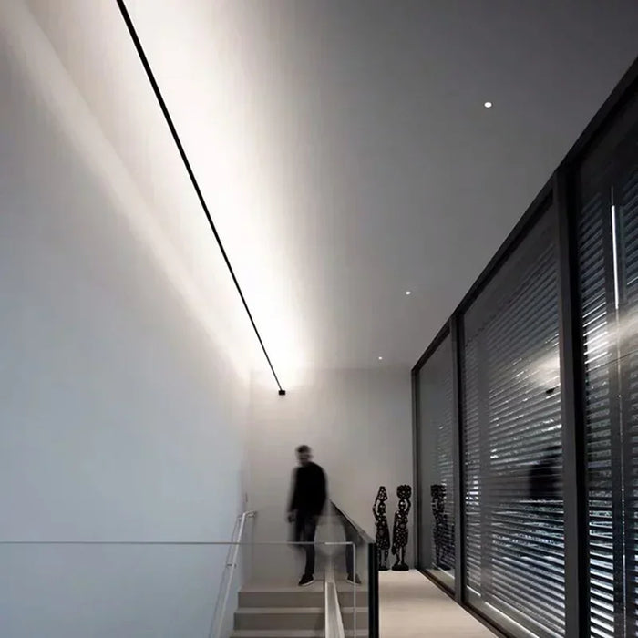 Modern Linear LED Wall Lamp – Black & White Minimalist Skyline Design - Samanta Factory