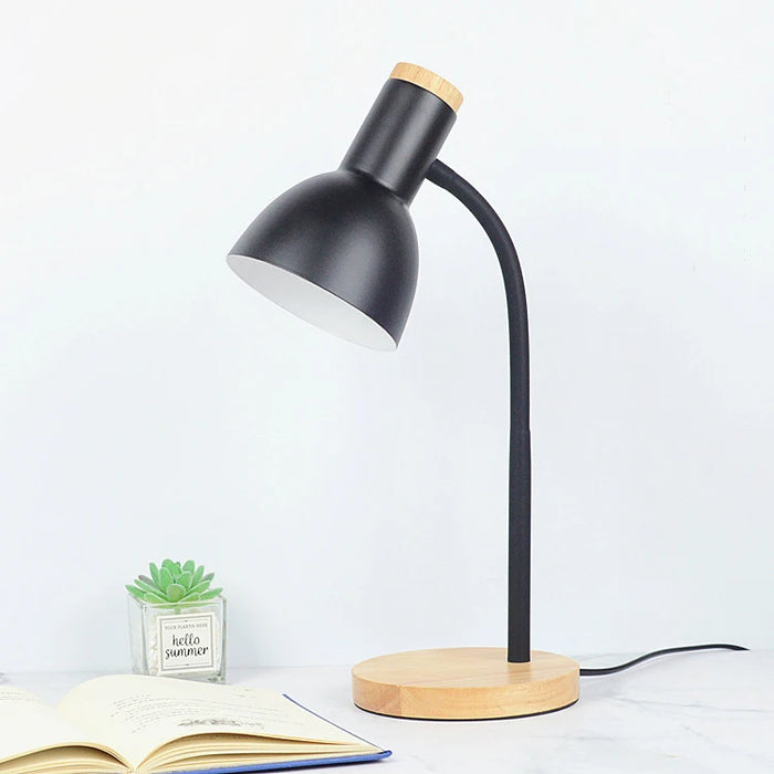 Wooden Desk Lamp – Elegant Design with E27 Socket for Soft, Eye-Friendly Lighting - Samanta Factory
