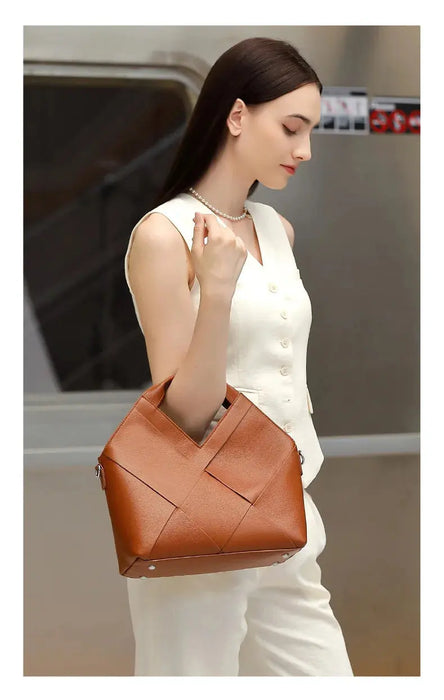 Cow Leather Shoulder Bag – Soft Satchel for Four Seasons SF