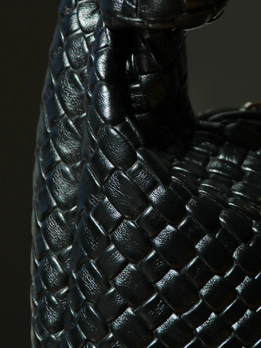 Stylish Structured Handbag for Everyday Fashion & Modern Outfits