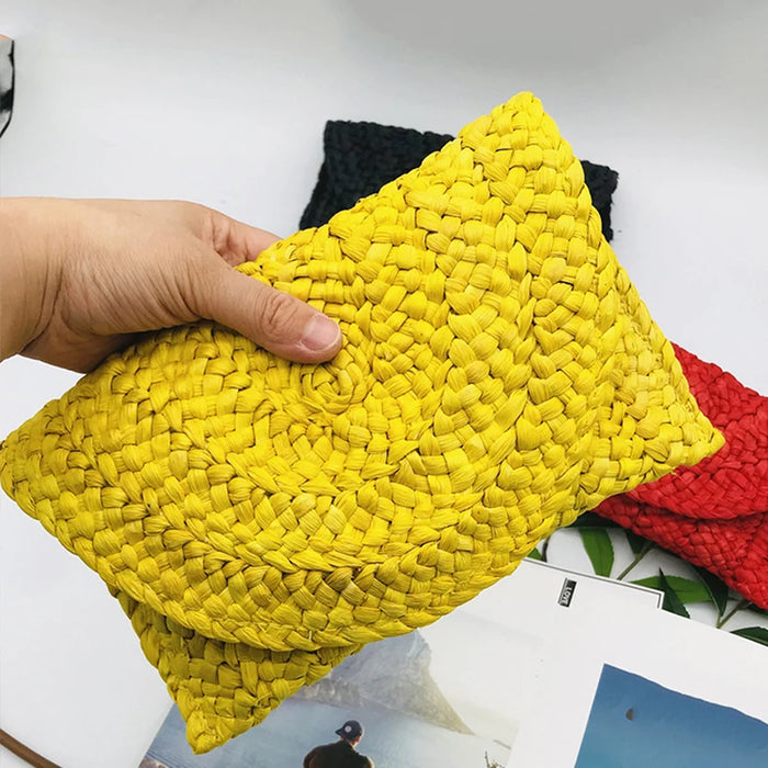 Boho Straw Flap Bag for Women – Hard Shell Woven Handbag for Summer Outings