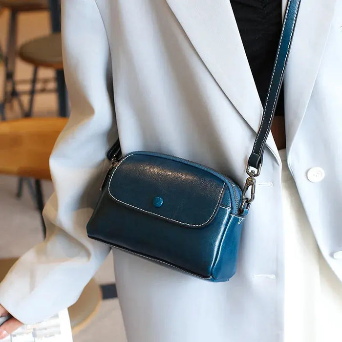 Leather Shoulder Bag – Soft Vintage Crossbody Design SF