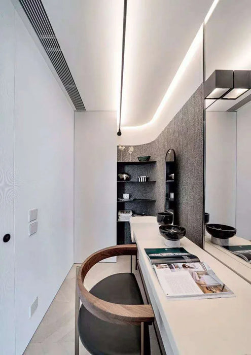 Modern Linear LED Wall Lamp – Black & White Minimalist Skyline Design - Samanta Factory