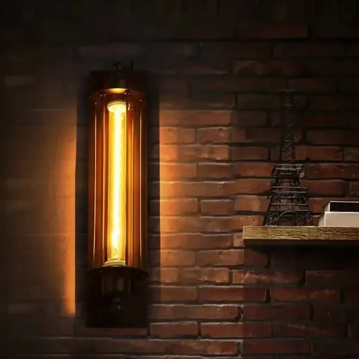 Traditional Wall Lamp – Iron LED Fixture for Vintage-Inspired Interiors