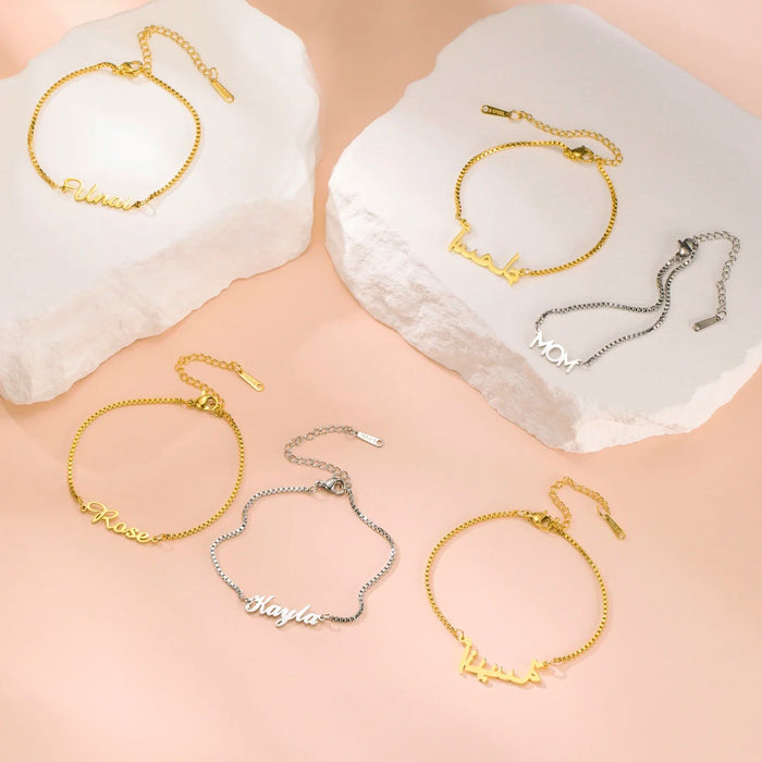Custom Name Bracelet – Elegant Letter Charm Bracelet SF