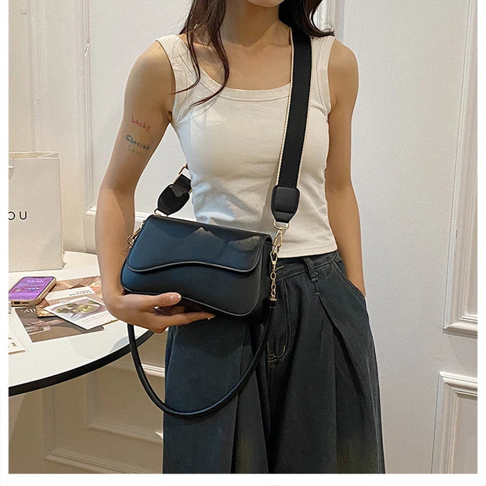 Women’s PU Saddle Bag – Stylish Hasp Closure & Interior Zipper Pocket - Samanta Factory