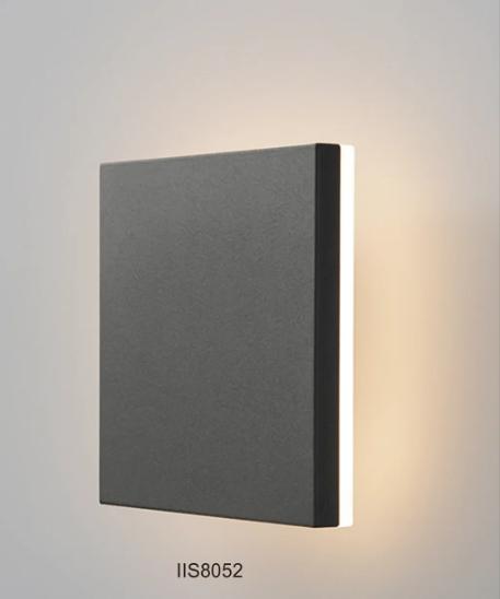 Outdoor Wall Lamp – IP65 Waterproof LED Light for Patios & Entrances