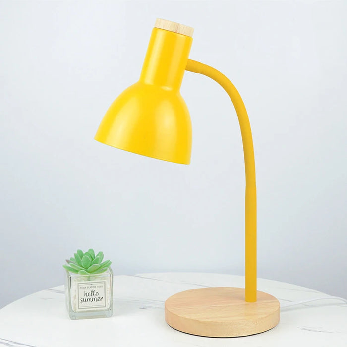 Wooden Desk Lamp – Elegant Design with E27 Socket for Soft, Eye-Friendly Lighting - Samanta Factory